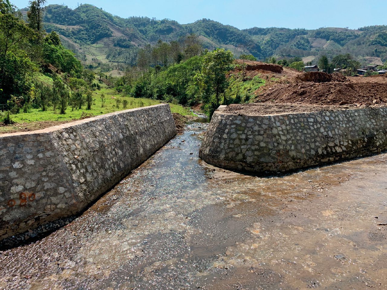 obra mamposteria rio zempoalantongo